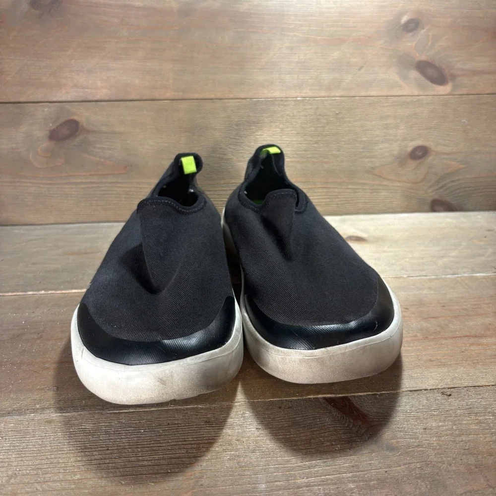 OOFOS OOmg Womens size 10 shoes Black Mesh Slip On Recovery Comfort sneakers